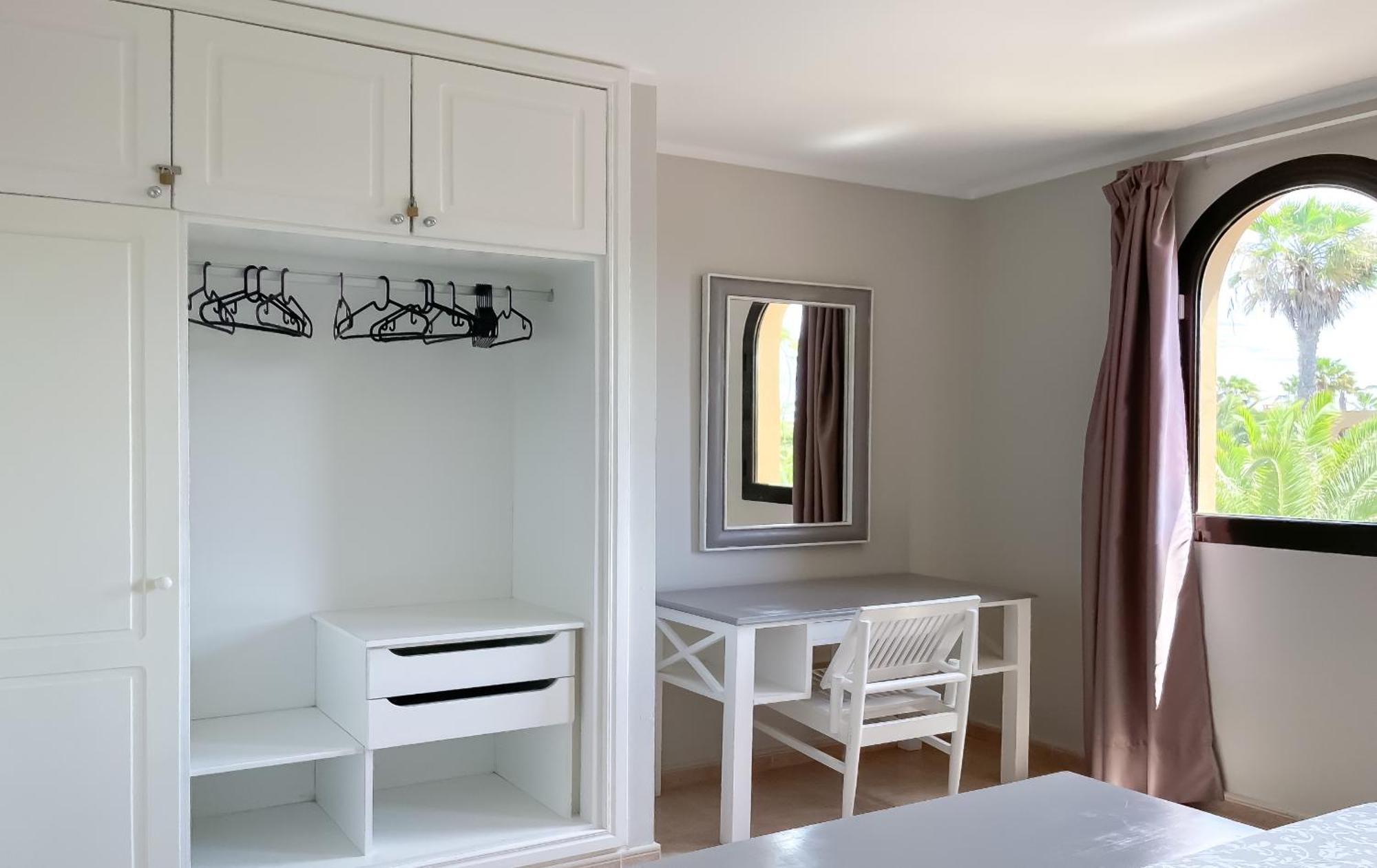 B-Rent Casa Angela Pool View Apartment Corralejo Exterior photo