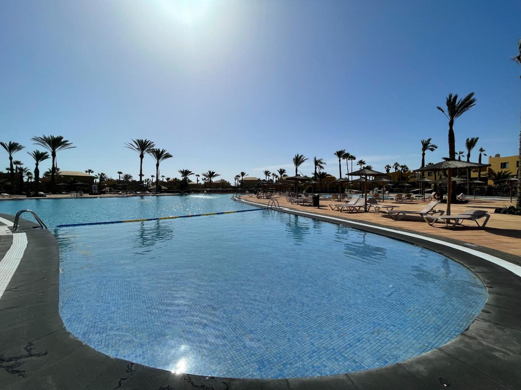 B-Rent Casa Angela Pool View Apartment Corralejo Exterior photo